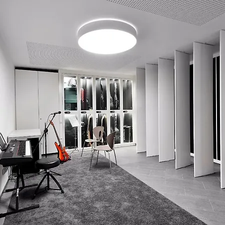 Apartment Residencia Universitaria Sarria *